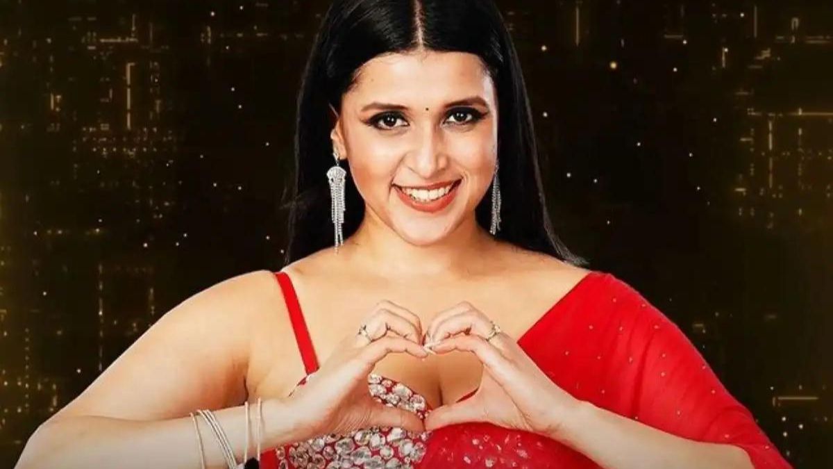 Mannara Chopra Wants to Marry This Special Person